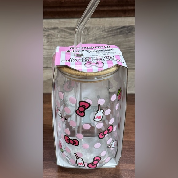 Hello Kitty Glass Tumbler With Bamboo Lid And Glass Straw - NEW - Picture 8 of 10